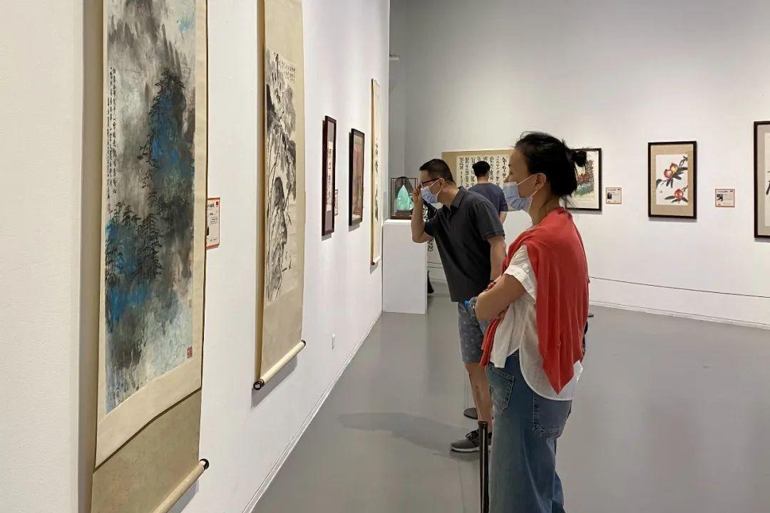 揭秘刘海粟作品价格一平尺，艺术市场的独特魅力与价值考量