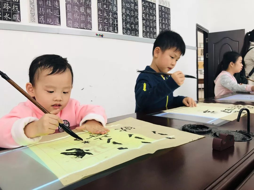 书法培训班，传统文化的现代传承与未来展望