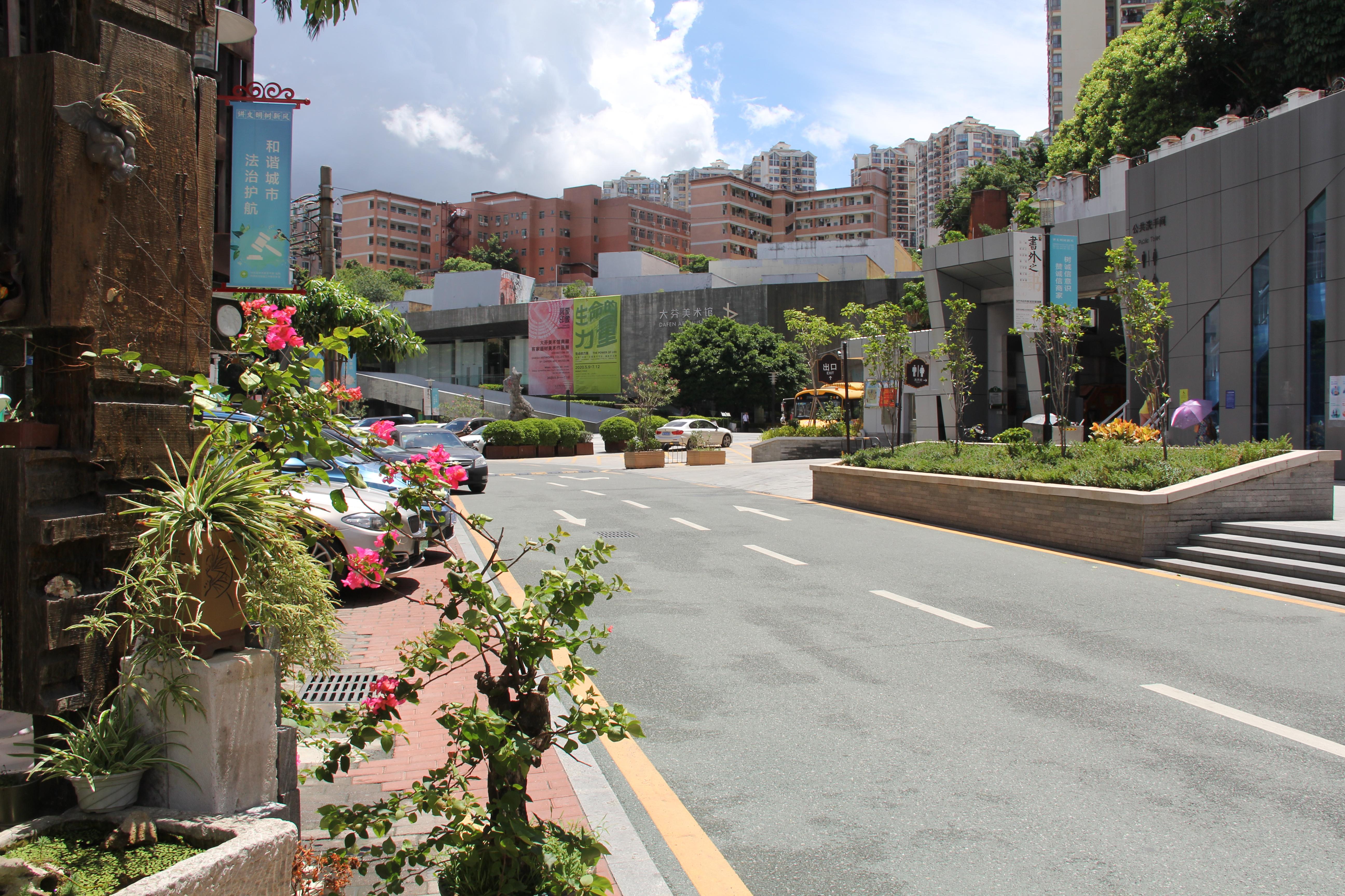 深圳大芬村，油画市场的价格密码