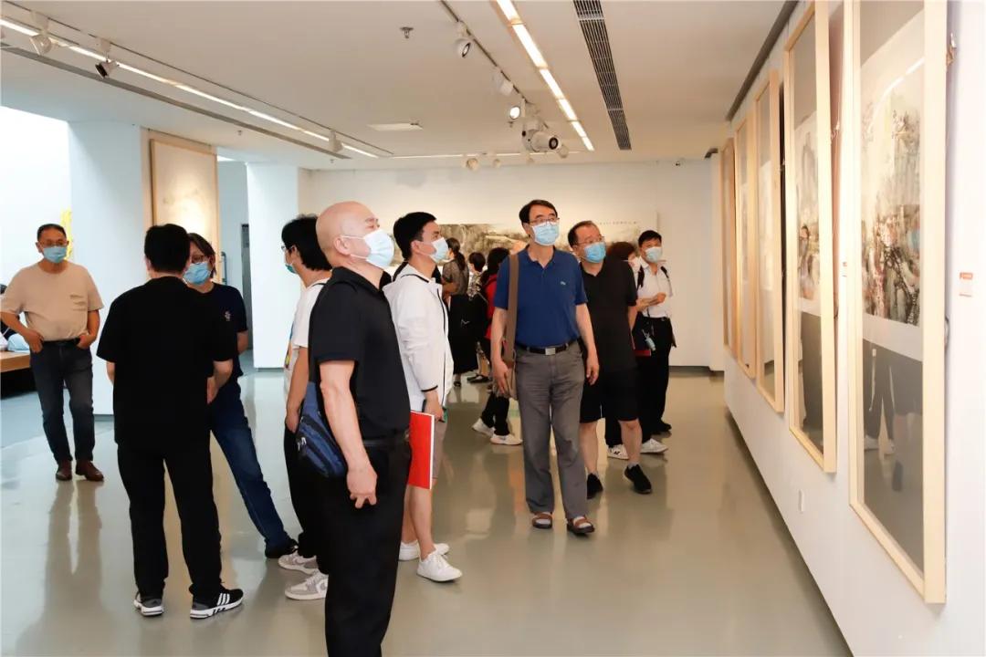 探索传统与现代交融的视觉盛宴，中国画院美术馆近期展览深度解析