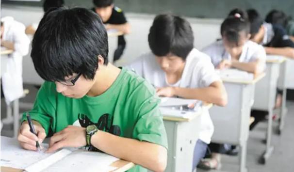 免费的奶酪字体App，让你的文字设计如丝般顺滑