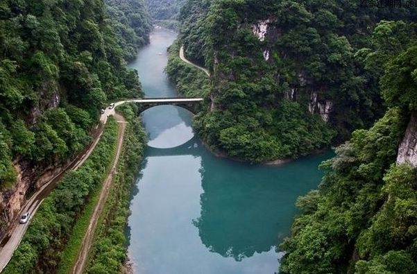 山水之美，尽在真实之境——探索山水风景图片大全大图