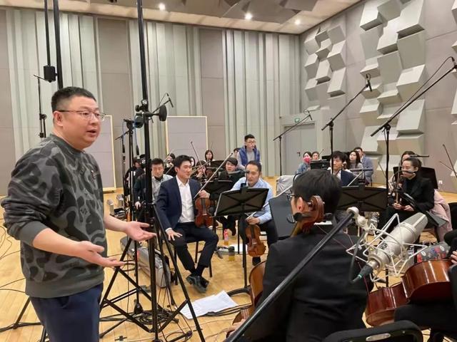 探索赵麟音乐作品的独特魅力，从旋律到情感的深度之旅