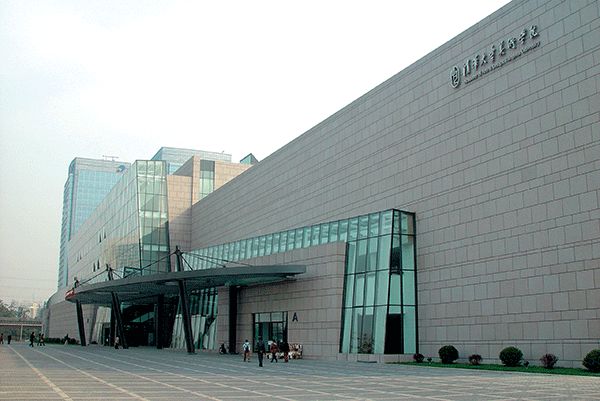 探秘中国美术学院与中央美院，艺术殿堂的璀璨双星