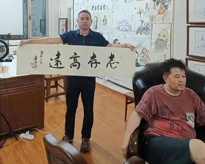 如何在网络上成功销售字画，个人卖家的实战指南