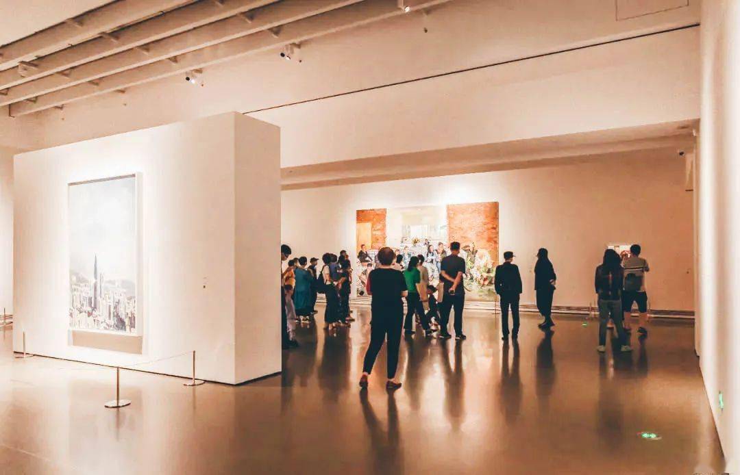 美术馆新展，艺术之窗，透视多元文化的魅力
