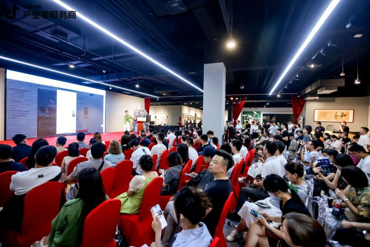 搜艺搜拍卖，重塑艺术品市场的数字化新篇章