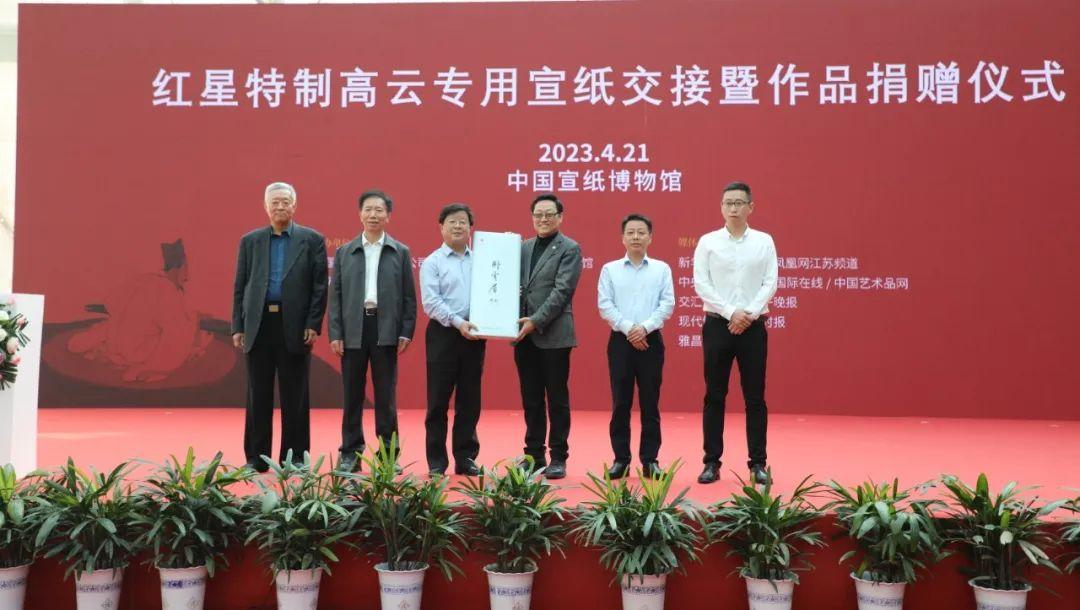 巫高云，书法名家笔下的墨韵与灵魂